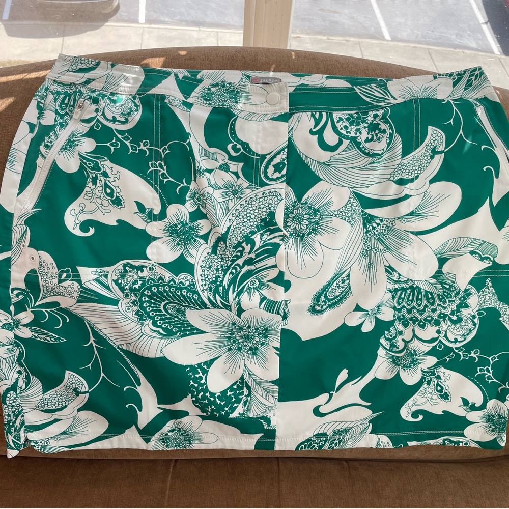 Talbots Women’s Sport Green/White Skirt 20W